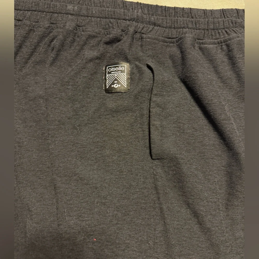 Oiselle Lux Jogger Sweatpants. Black Size Small. - Picture 6 of 7